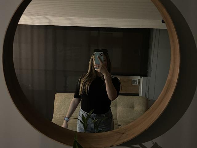 JennyLawry - Live sex cam - 24957025