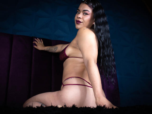 MiahbelleE - Live sex cam - 24957065