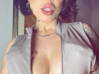 HannahBorbon - Live sex cam - 24962469