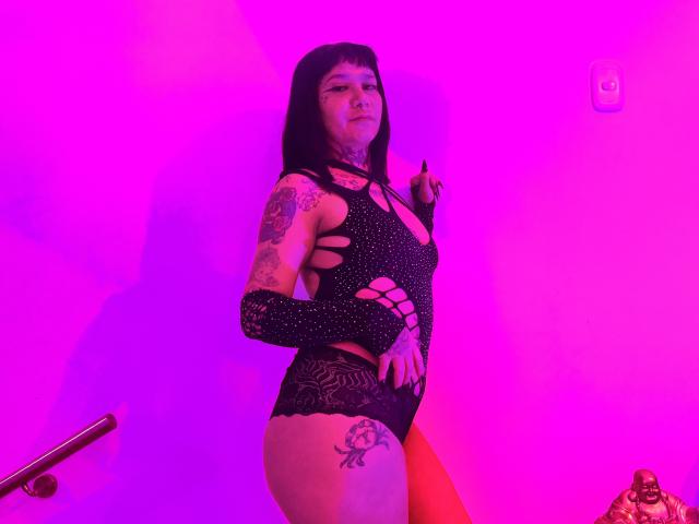 SalmaStonne - Live sexe cam - 24963105