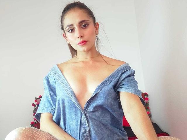 EliBaker - Sexe cam en vivo - 24970085