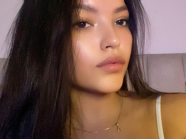 IssaPuasini - Live porn &amp; sex cam - 24973717