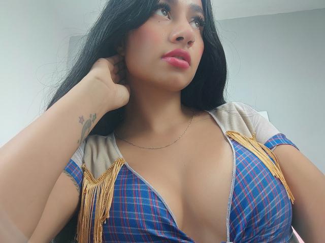 XCandyAlejaX - Live Sex Cam - 24973845