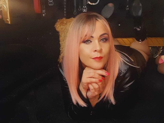 VictoriiaGray - Live sexe cam - 24975637