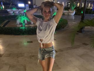 BelleLisaG - Live porn &amp; sex cam - 24976353