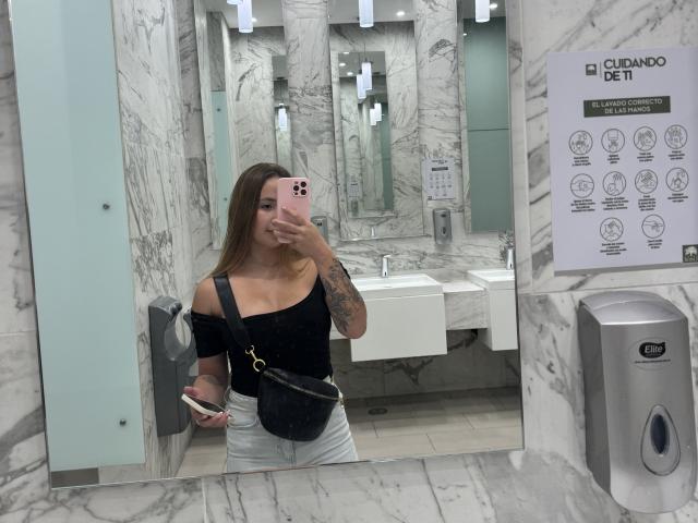 NatSorian - Live porn &amp; sex cam - 24978621