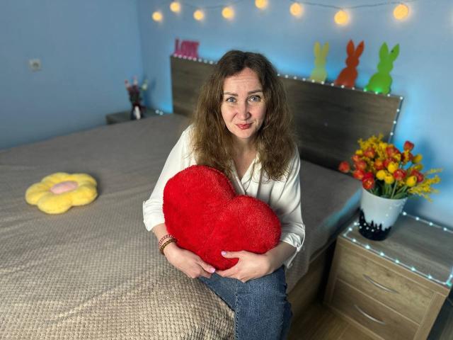 KseniaWiss - Live Sex Cam - 24979173