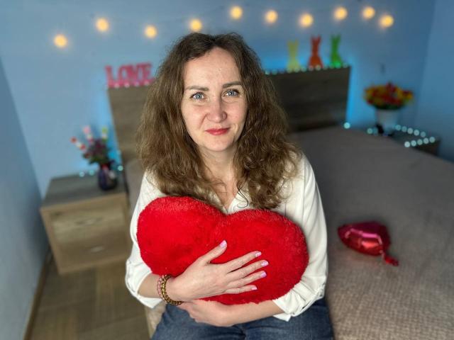 KseniaWiss - Live Sex Cam - 24979185