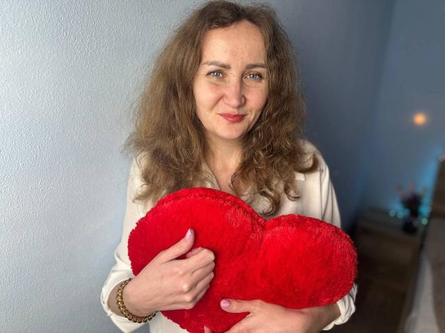 KseniaWiss - Live Sex Cam - 24979201