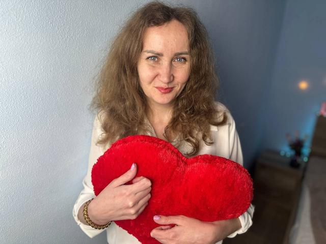 KseniaWiss - Live Sex Cam - 24979205