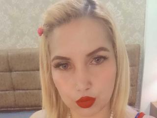 GiuliaAddams - Live sexe cam - 24980753