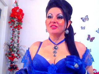 DeliciousMature - Web cam hot with this toned body Sexy mother 