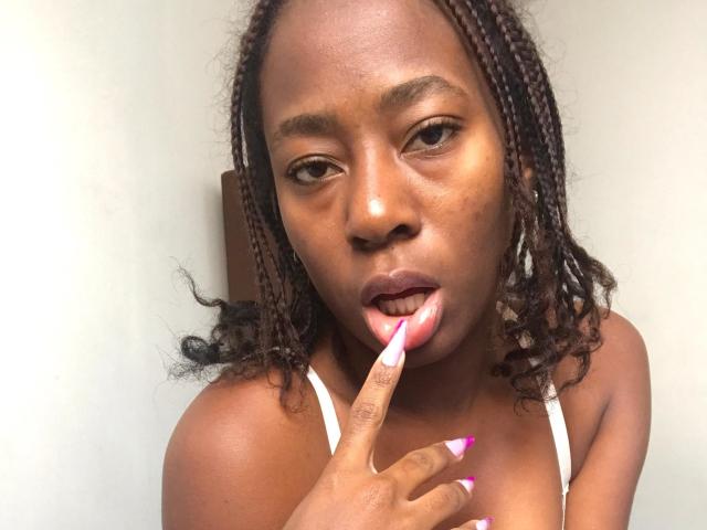 VioletGraice - Live sex cam - 24984249