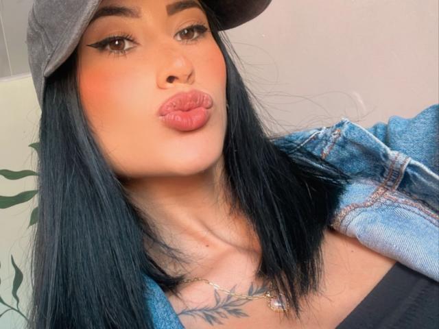 HarleyRoods - Live sex cam - 24984477