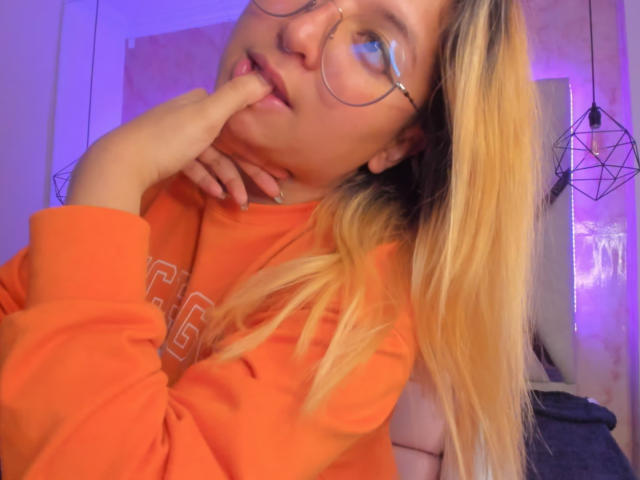 AmaliaRosse - Sexe cam en vivo - 24984541