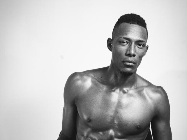 DariksonEvans - Live porn &amp; sex cam - 24988813