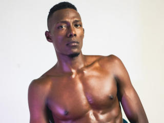 DariksonEvans - Live porn &amp; sex cam - 24988833