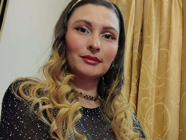 SachaClinford - Live porn &amp; sex cam - 24989137