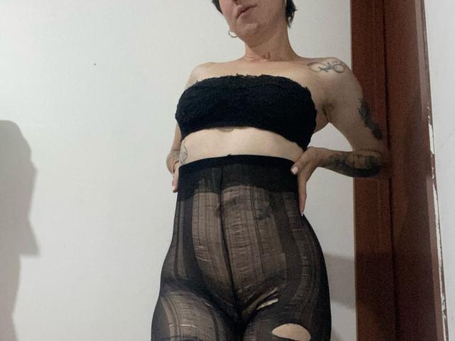 ValeriaNaughtySex - Sexe cam en vivo - 24989565