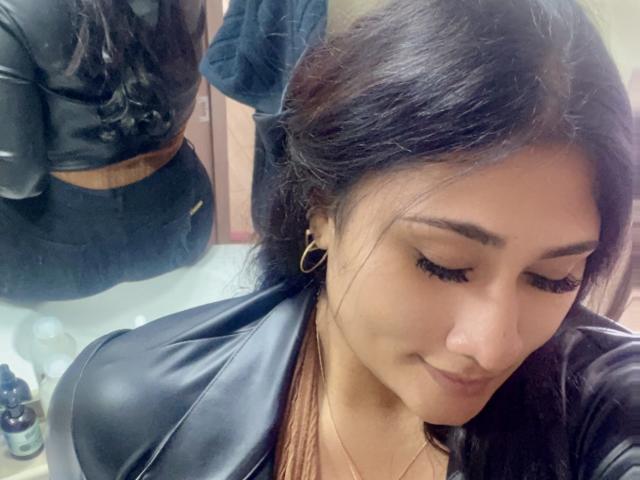 ShiaraRussi - Live sex cam - 24992509