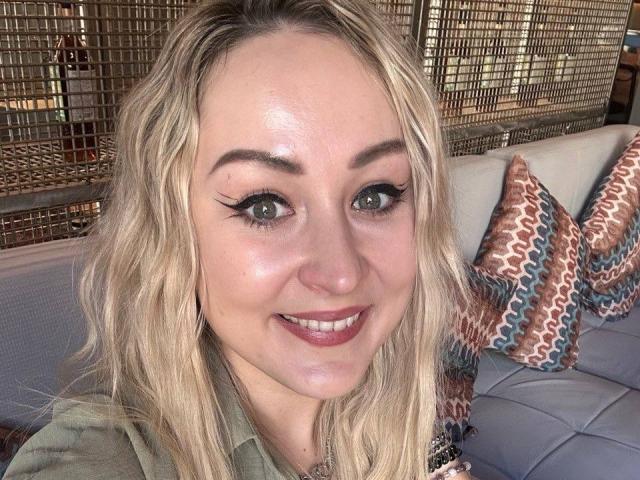 MargoHorney - Live sex cam - 24992573