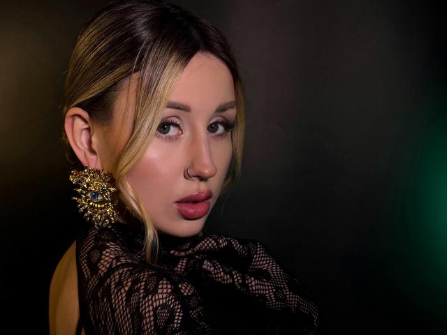 VikkyLikky - Sexe cam en vivo - 24993665