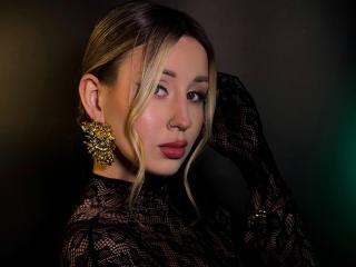 VikkyLikky - Live porn &amp; sex cam - 24993669