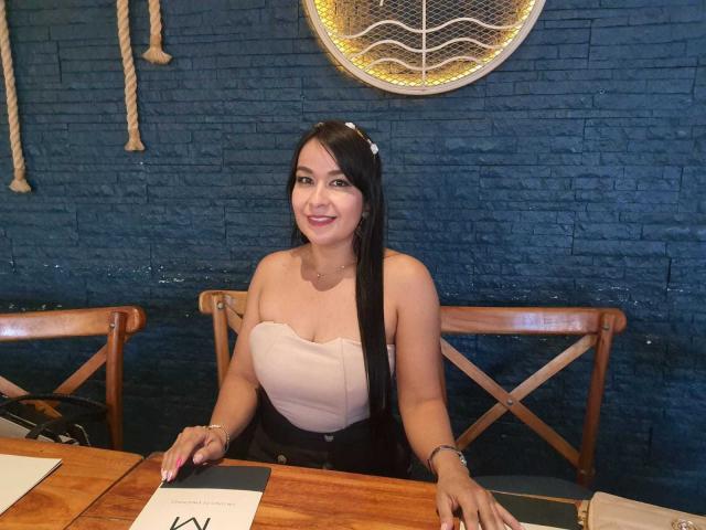 TamaraFoxy - Sexe cam en vivo - 24993877