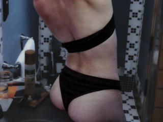 AlixeST - Live sex cam - 24995965