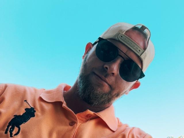 MikeHottLover69 - Live Sex Cam - 24997661