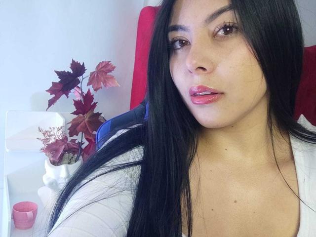 SophiaRamirez - Live sexe cam - 24999873