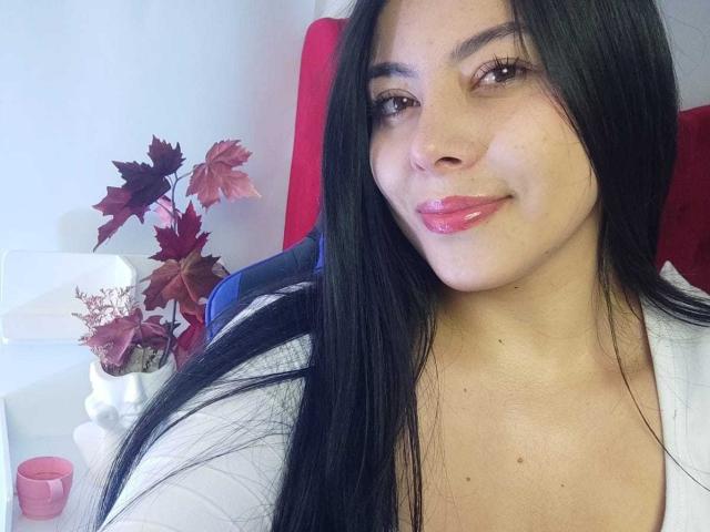 SophiaRamirez - Live sexe cam - 24999917