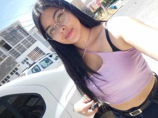 SophiaRamirez - Live sex cam - 24999933