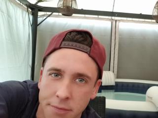 Grekoss - Sexe cam en vivo - 25000889