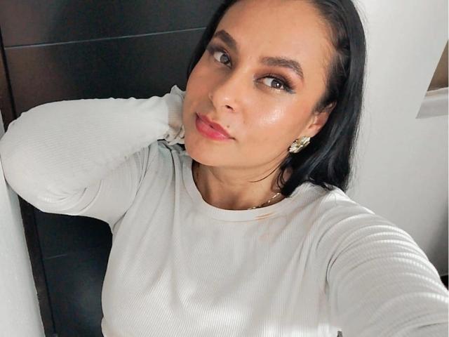 LunaSoler - Live sex cam - 25001373