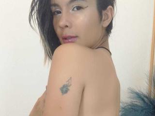 LoreanaAdams - Live sex cam - 25001621
