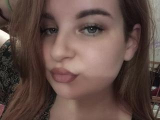 AlyssaJulianne - Live sex cam - 25006897