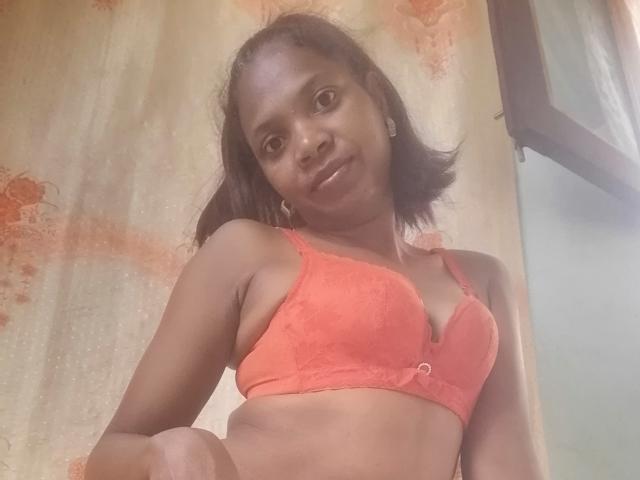 LeonieSexiHot69 - Sexe cam en vivo - 25006929