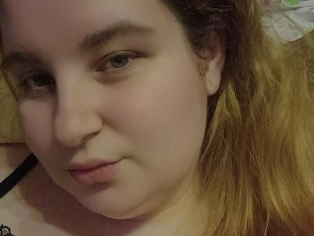 AlyssaJulianne - Live sex cam - 25006941