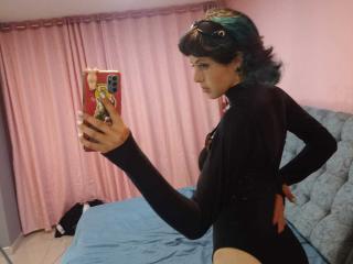 EmmaCourse - Live sex cam - 25007277