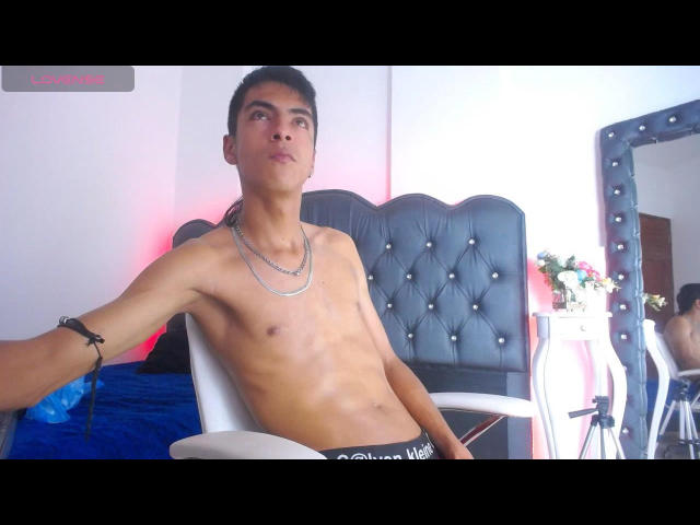 KarlaGasconn - Live sex cam - 25007849