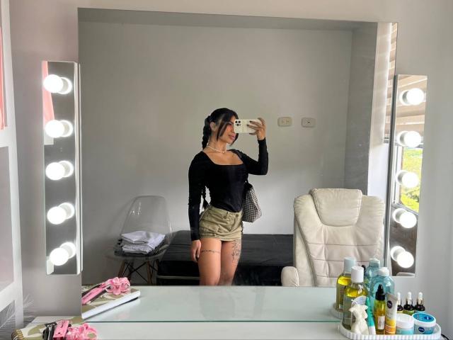NikolRyder - Live sex cam - 25010141