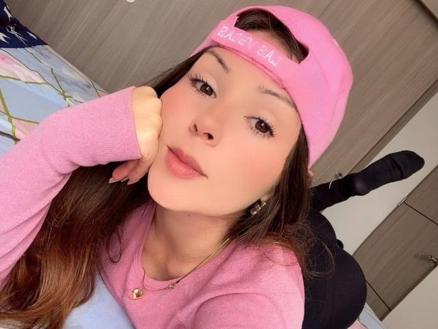 HeraPiett - Live sex cam - 25011077