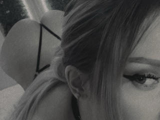 RheaI - Sexe cam en vivo - 25016741