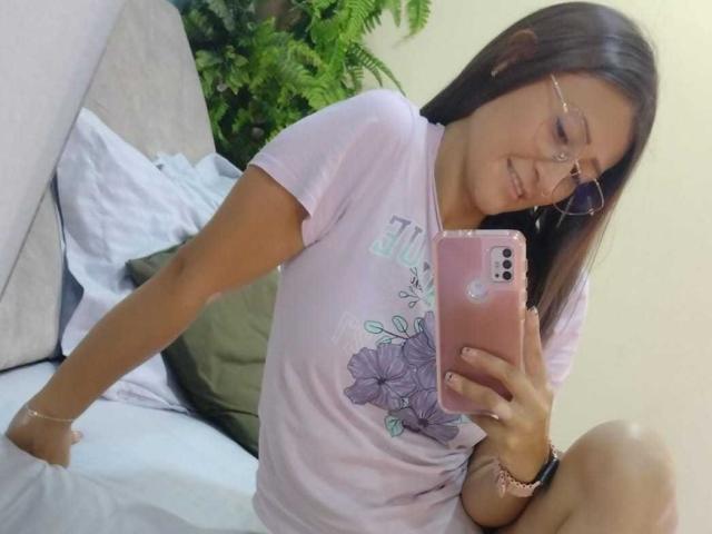 SharisWillian - Live sexe cam - 25017881