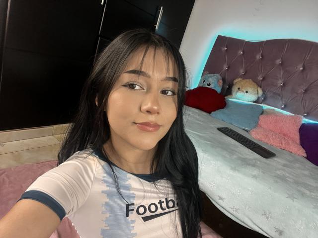 DeisyWest - Live sex cam - 25022917