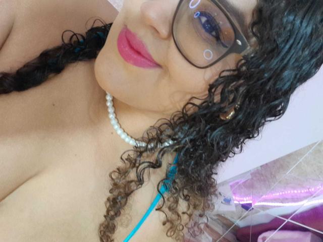 MelannieCarter - Live sex cam - 25029165