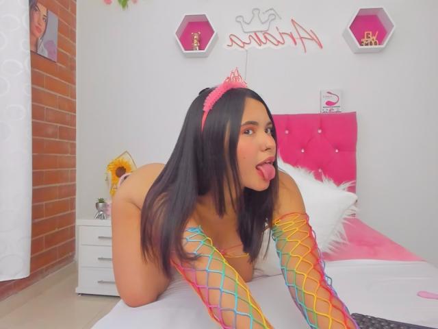 ArianaSmith69 - Live sex cam - 25029529