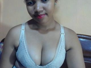 PrettyAnaBell - Live sex cam - 25033973