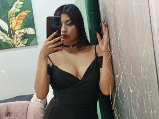 EmmaaRodriguez - Sexe cam en vivo - 25034113